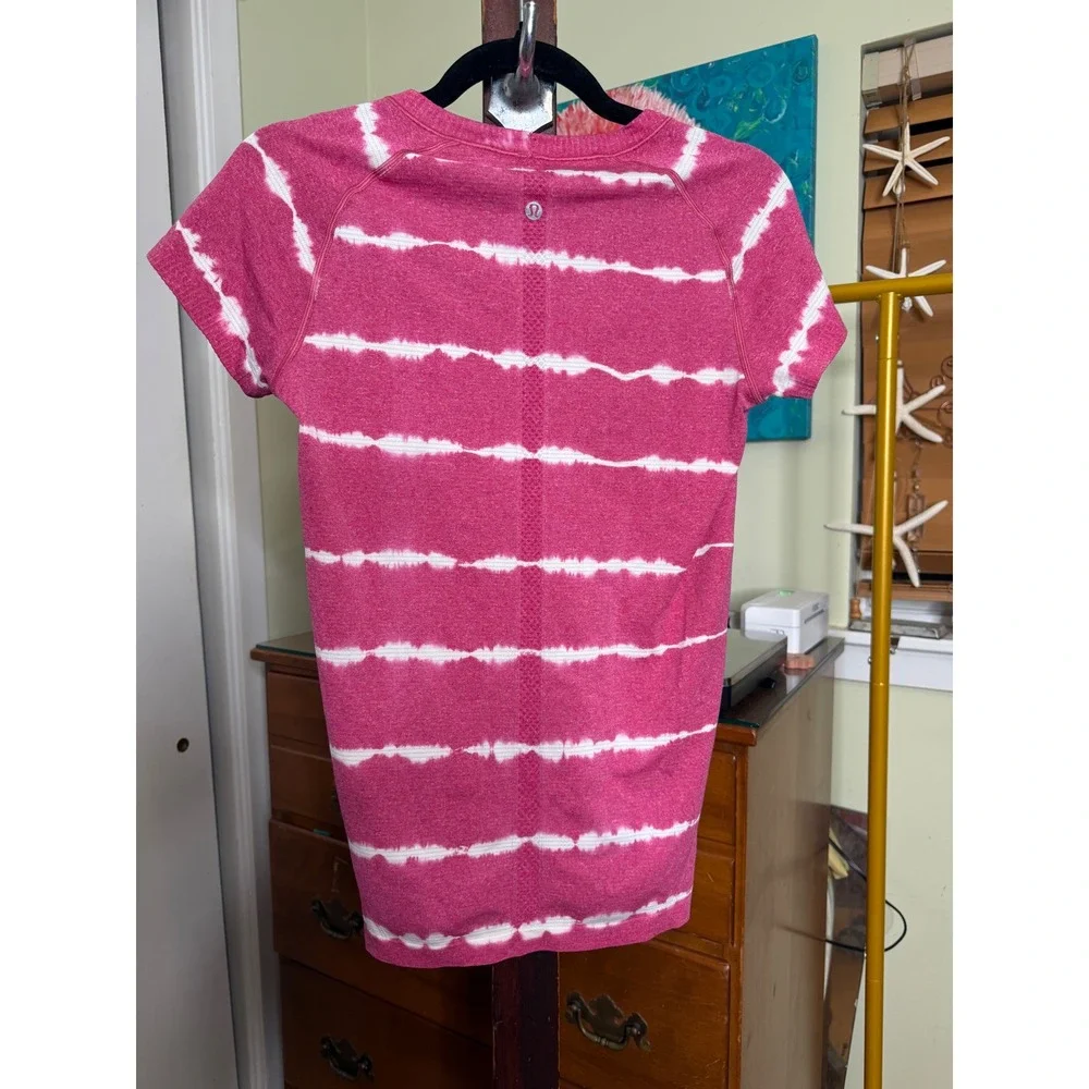 Lululemon Tie-Dye Swiftly Size 8